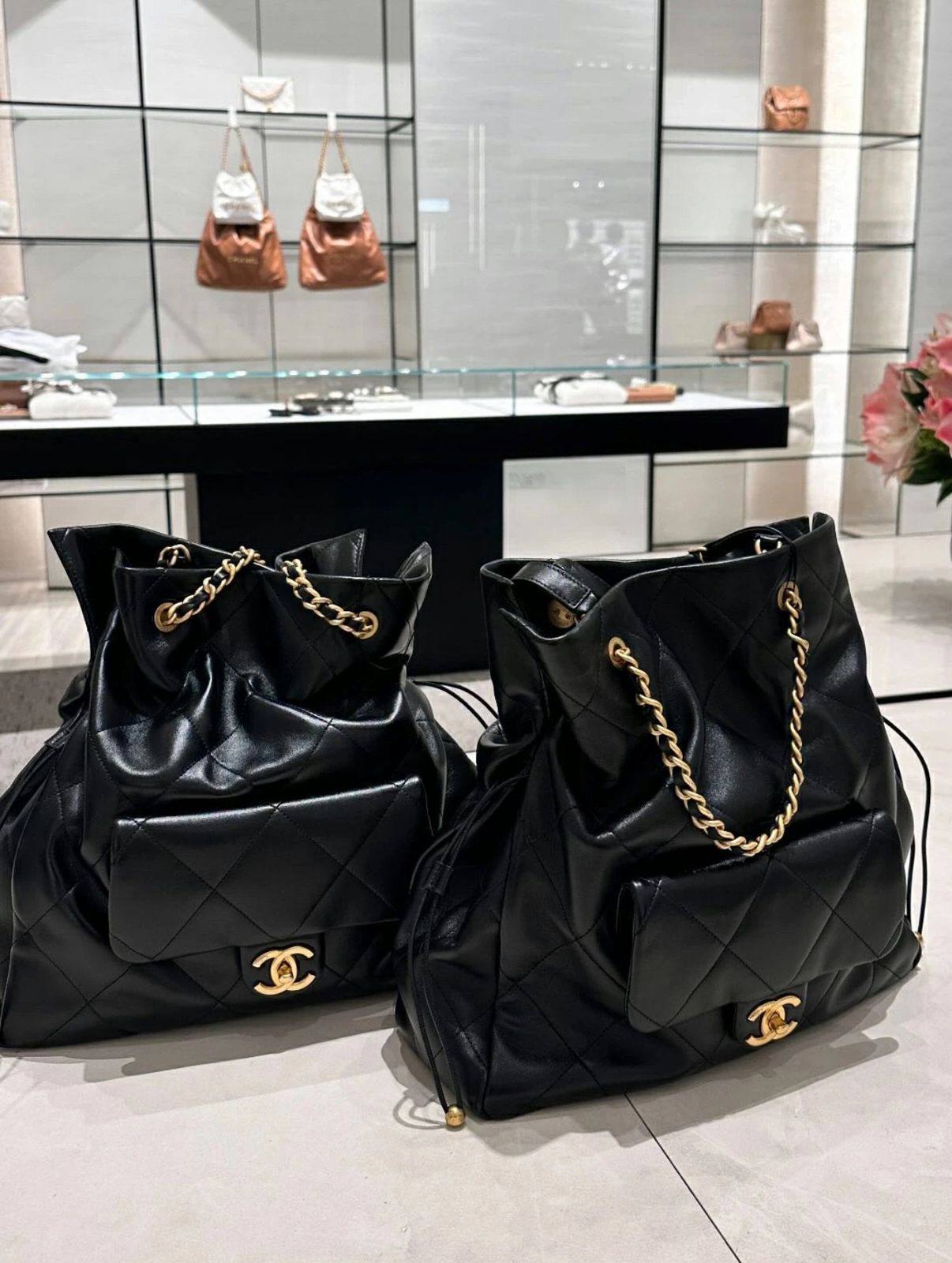 Chanel
120 dhs❣️

Zain35
♥️♥️♥️