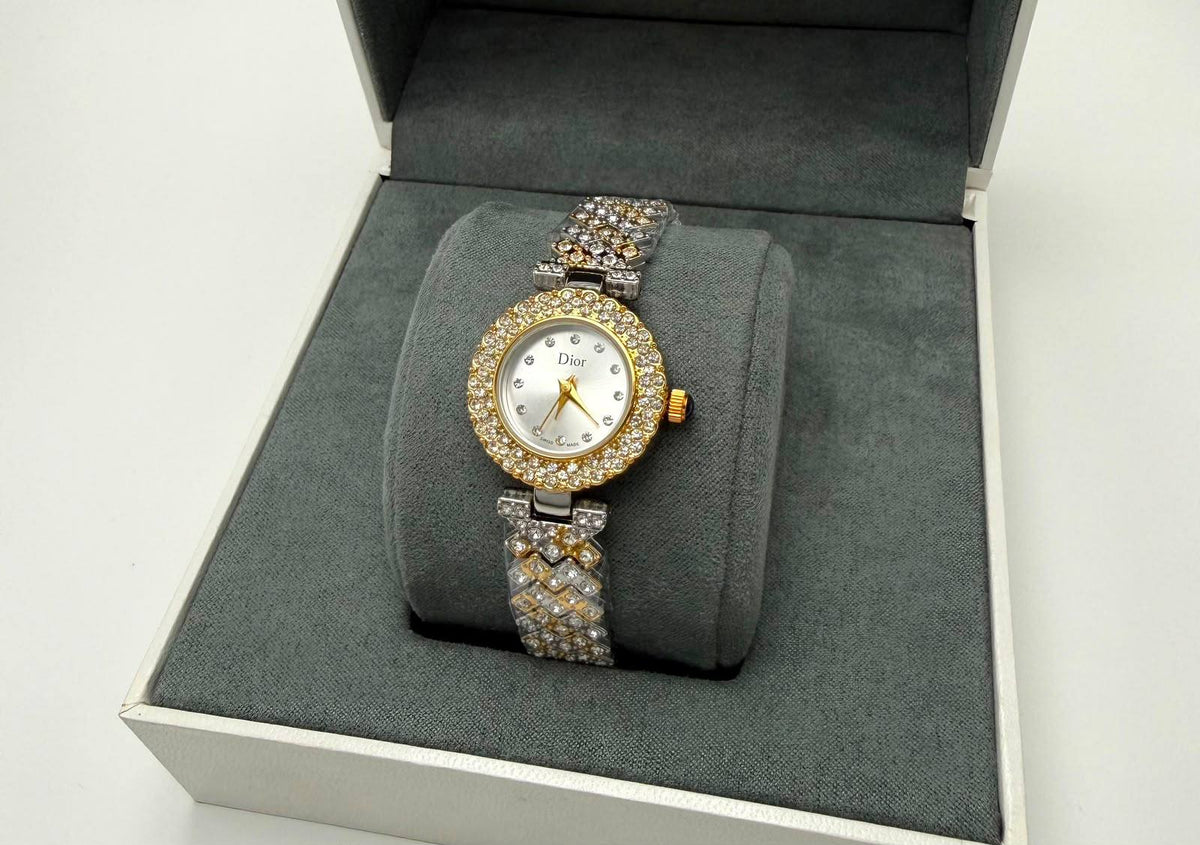 Dior
Aigner
Rolex
Piaget
Gucci

55 dhs

Zain45
♥️♥️♥️