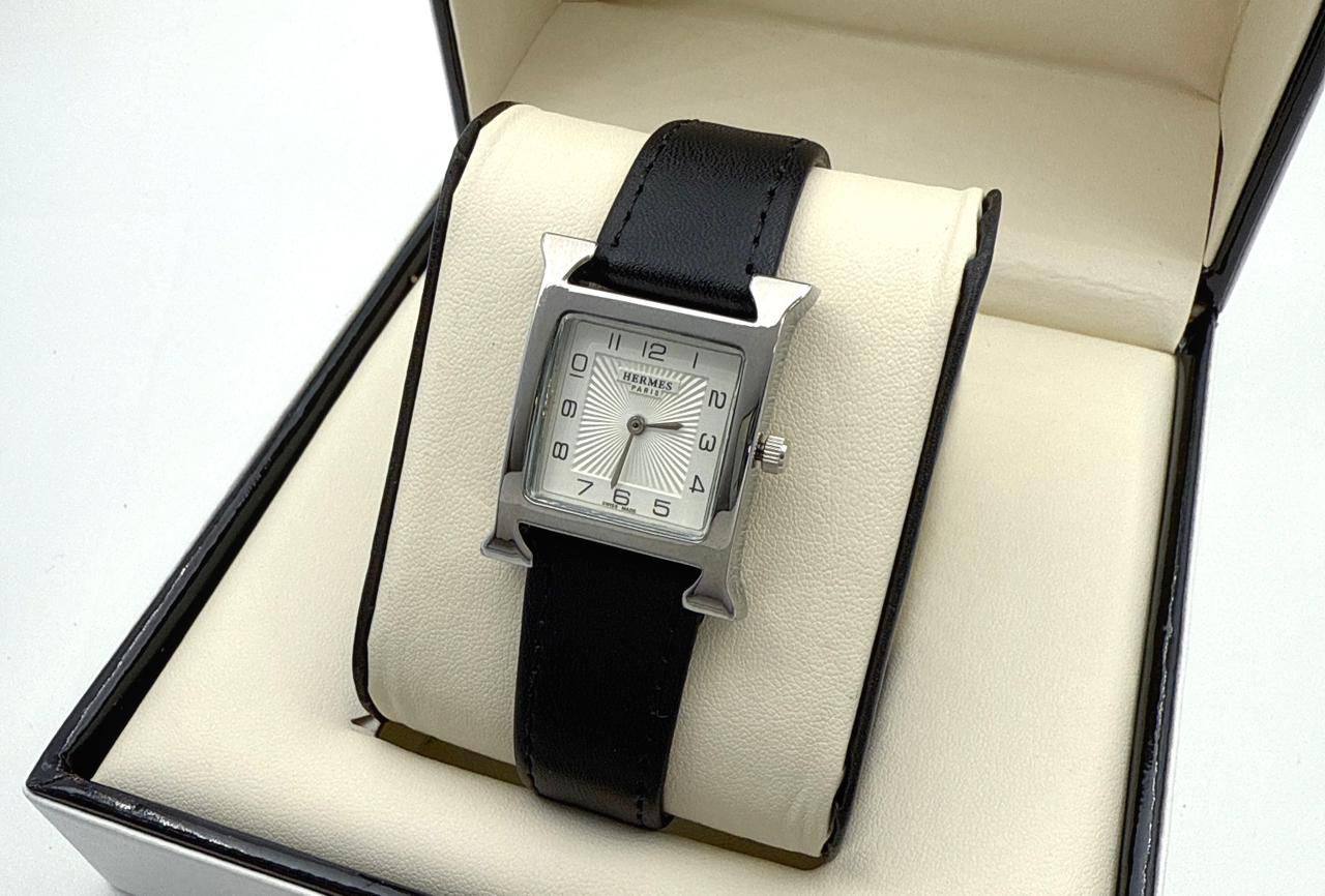 Hermes 
New ❤️
55 dhs🪙🌨️

Zain45
♥️♥️♥️