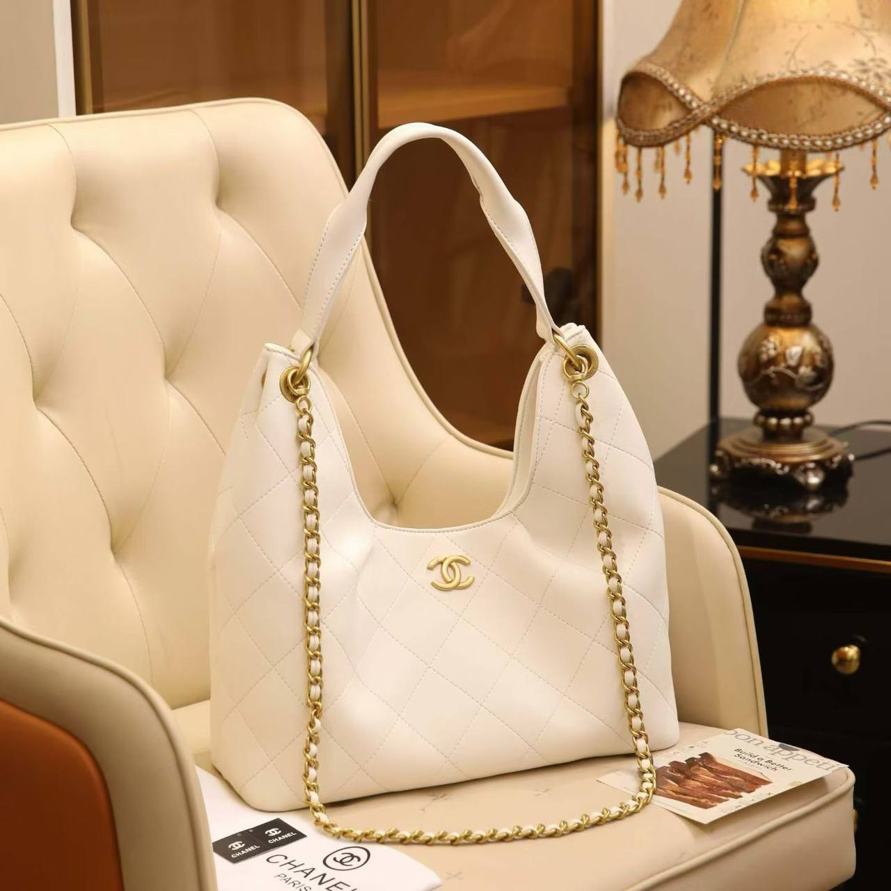 CHANEL
35cm
110 dhs🪙🌨️

Zain43
♥️♥️♥️