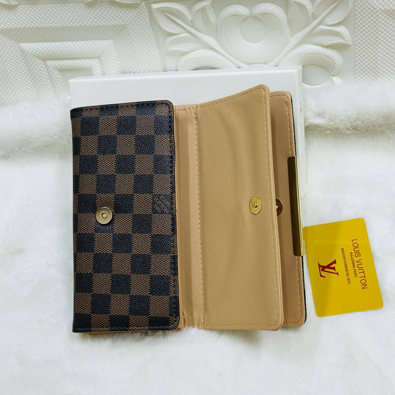 LV Super master 
180 dhs🪙💚

Zain126
♥️♥️♥️