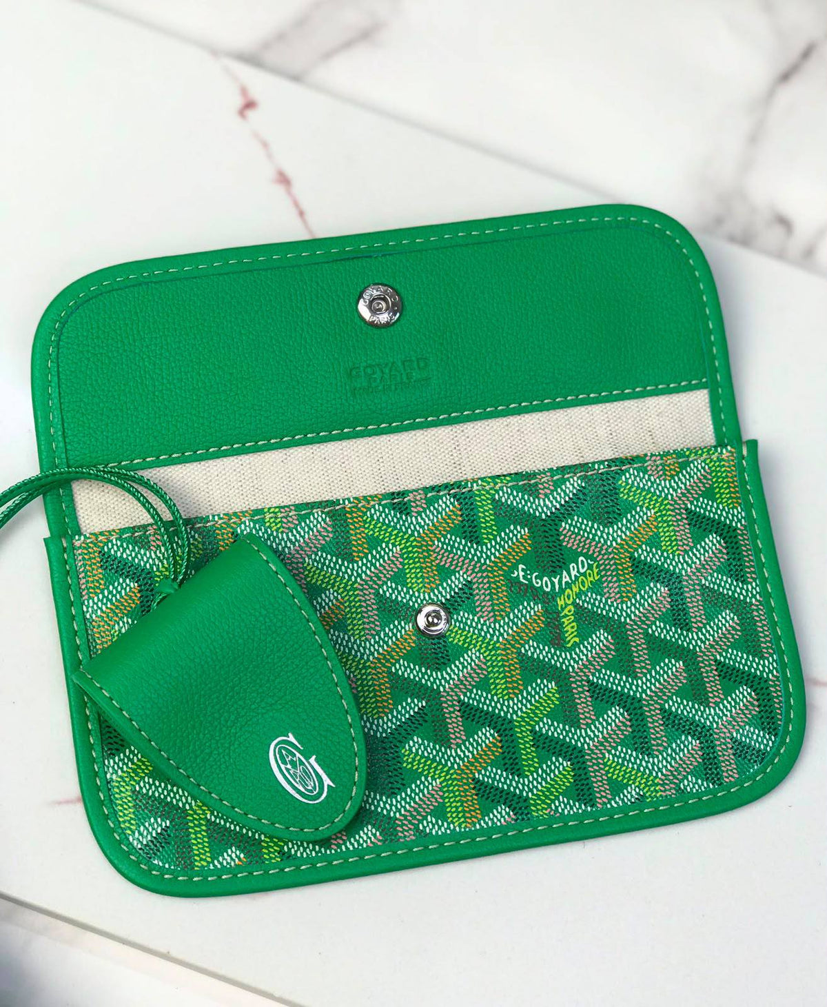 Goyard
Saint Louis 

bag Size 
34 cm

For Price 👇 WhatsApp✅
0568585901 
0507557372
0552275751 Owner Zain 👌

Zain274
♥️♥️♥️