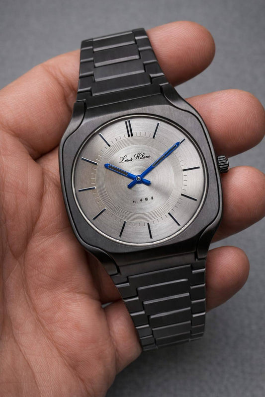 Louis Hilano watch for men good quality 
260 dhs🇦🇪🇦🇪

Zain59
♥️♥️♥️