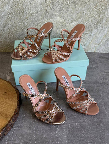 AQUAZZURA🍍
SuperMaster Quality 💯
450 dhs✅
Size: 36-41💥

Zain171
♥️♥️♥️