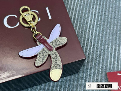 Available now GUCCI BAG CHARM OR KEY CHAIN💕with box 
🎁🎁🎁

80 dhs🪙🖤

Zain228
♥️♥️♥️