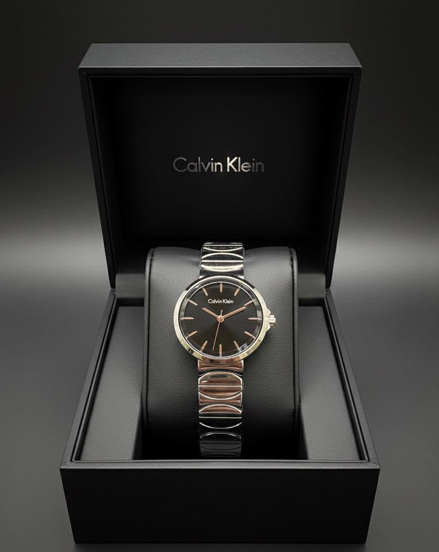Calvin Klein🆕 LADIES 
GOOD QUALITY 💯
60 dhs🪙💚

Zain133
♥️♥️♥️