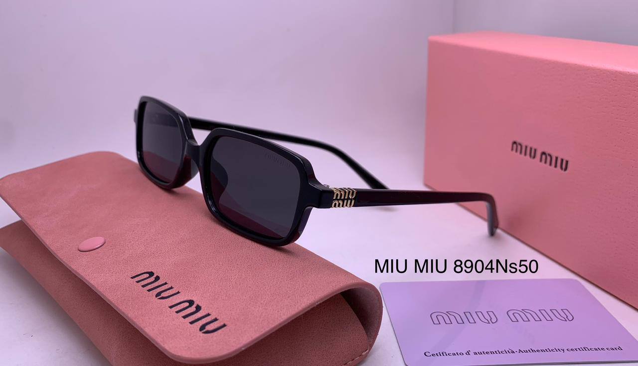 Miu Miu 
70 dhs🇦🇪

Zain126
♥️♥️♥️