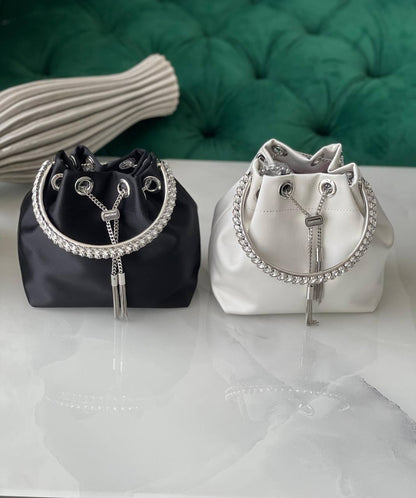 JIMMY CHOO✨
Size- 16Cm💥
Available original box 📦 
With full packing 🎀🎀
Super high quality 💥💥
For Price 👇 WTSP Text Zain 0568585901
0507557372
0544061607

Zain283
♥️♥️♥️