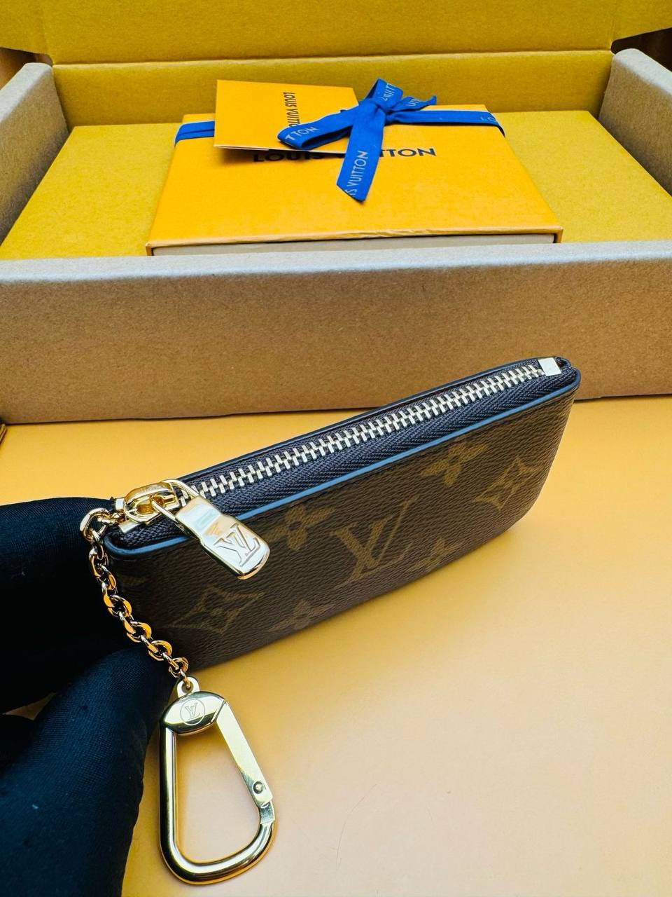 LV
💜*Super Master*💜
230 dhs✅

Zain275
♥️♥️♥️