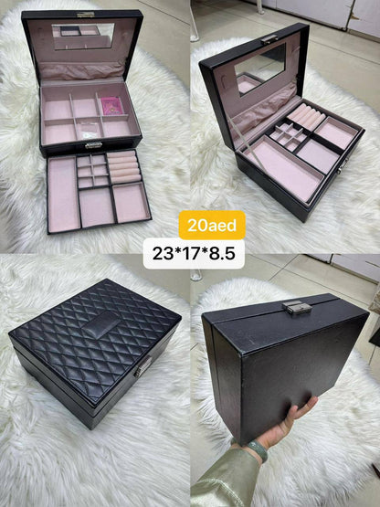 📿⌚️ Jewelry / Watch box
High quality +🎁
size : 18 ~ 32 * 8 cm
55 dhs✅

Zain115
♥️♥️♥️
