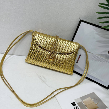Bottega

with box
🎁🎁🎁

95 dhs🪙🌨️

Zain38
♥️♥️♥️