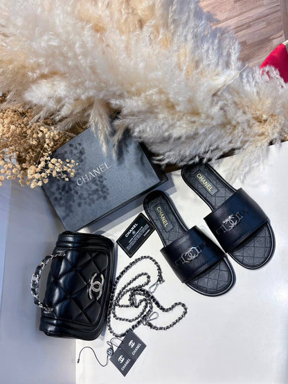 Chanel Set
170 dhs💓
Sliper Size 36-41

Zain236
Zain107
♥️♥️