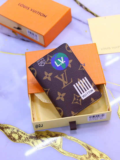 LV WALLET 

WITH BOX
🎁🎁🎁

45 dhs❣️

Zain58
♥️♥️♥️