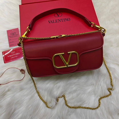 Valentino 
115 dhs👑 

with box
🎁🎁🎁

Zain235