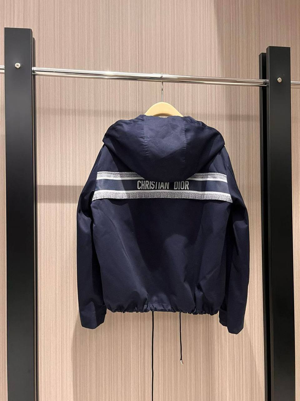 *New collections  
230 dhs🪙🌨️
*good  quality  
*Sizes:S M L xl
*AVAILABLE NOW*♥️❤️💝💝

Zain231
♥️♥️♥️