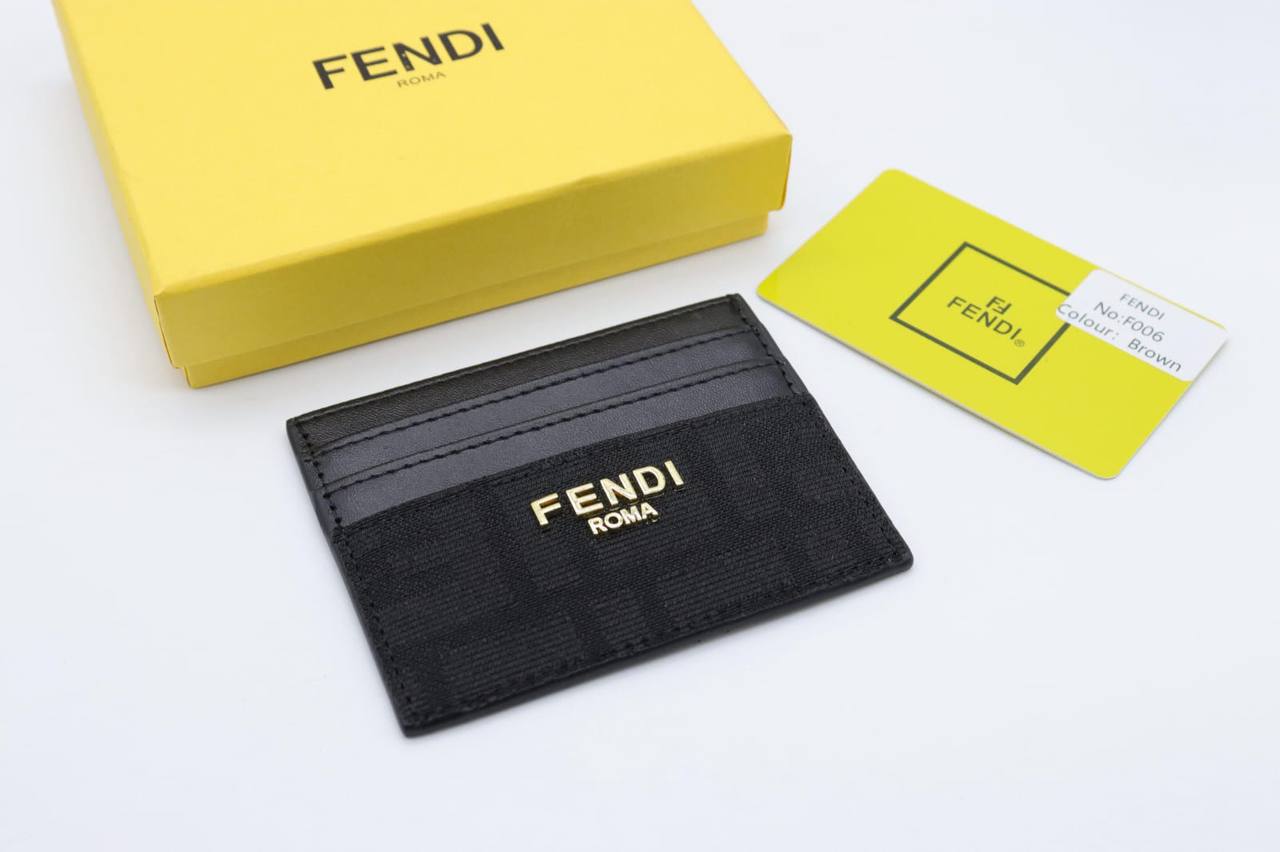 Card Holder 
With Box 
35 dhs💛

Zain33
♥️♥️♥️