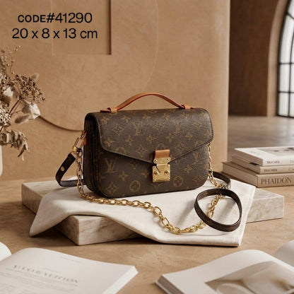 LV
ᴘᴏᴜᴄʜᴇᴛᴛᴇ ᴍᴇᴛɪs EASTWEST
ʜᴀɴᴅʙᴀɢ ɪɴ ᴍᴏɴᴏɢʀᴀᴍ
ɢᴏʟᴅ ʜᴀʀᴅᴡᴀʀᴇ
sɪᴅᴇ : 20 cm
ᴡɪᴛʜ BOX
🎁🎁🎁

85 dhs✅

Zain31
♥️♥️♥️