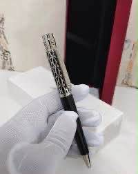 Pen

Price 1p 

90 dhs🇦🇪🇦🇪🇦🇪
Zain182
♥️♥️♥️