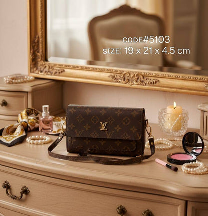 𝗟𝗢𝗨𝗜𝗦 𝗩𝗨𝗜𝗧𝗧𝗢𝗡 & 𝗚𝗨𝗖𝗖𝗜
WALLET SLING BAG
ᴅᴏᴜʙʟᴇ ᴢɪᴘᴘᴇʀ
ᴡɪᴛʜ ʟᴏɴɢ ʙᴇʟᴛ sᴛʀᴀᴘ
sɪᴢᴇ : 19cm
ᴡɪᴛʜ BOX
🎁🎁🎁

55 dhs🪙💚

Zain31
♥️♥️♥️