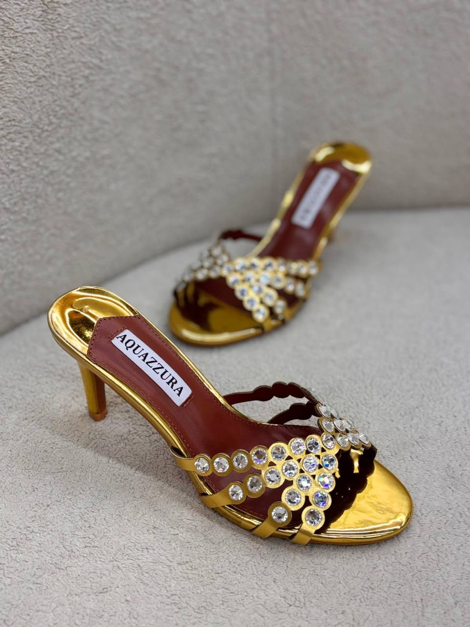 Aquazzura
120 dhs✅
Size 36-42

Zain55
♥️♥️♥️