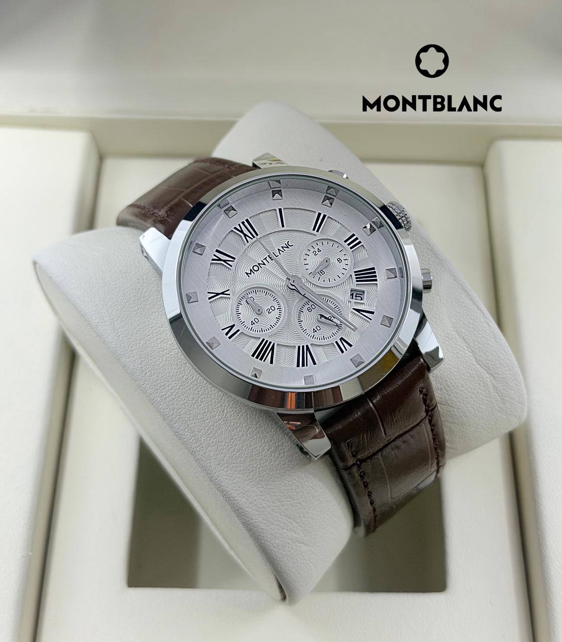 Montblanc Men
*Chronograph working*
110 dhs❣️
*Battery*

Zain29
♥️♥️♥️