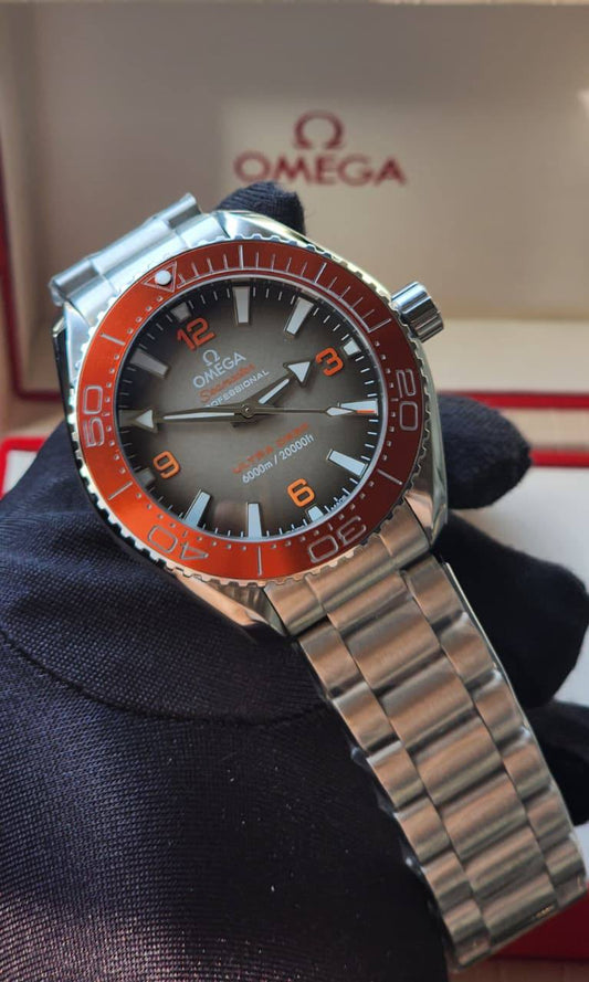 Omega 
watch for men good quality automatic 
300 dhs🌺

Zain59
♥️♥️♥️