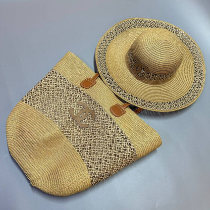 BEACH BAG 

NEW CAME ,

GOOD QUALITY ,

BAG AND 
HAT ONE SET 
90 dhs🇦🇪🇦🇪

Zain39
♥️♥️♥️