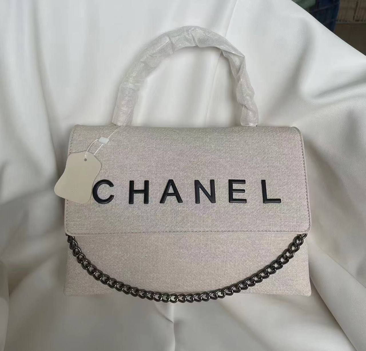 Goyard - Prada - Chanel
105 dhs🇦🇪🇦🇪 
high quality 27cm

Zain26
♥️♥️♥️
