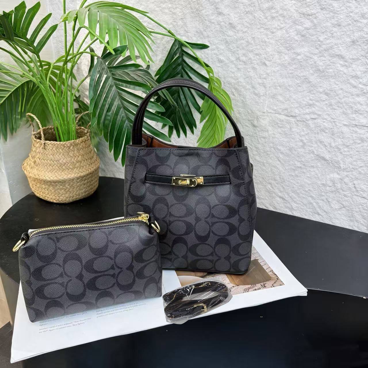 Coach
70 dhs🇦🇪🇦🇪

Zain232
♥️♥️♥️