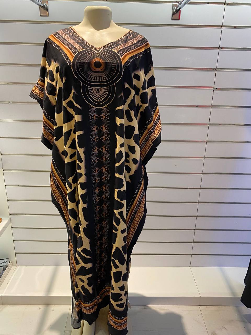 Dress 👗  
80 dhs✅
Material cotton 🌹🌹🌹
Free size 🔥💃💃💃💃💃

Zain161
♥️♥️♥️