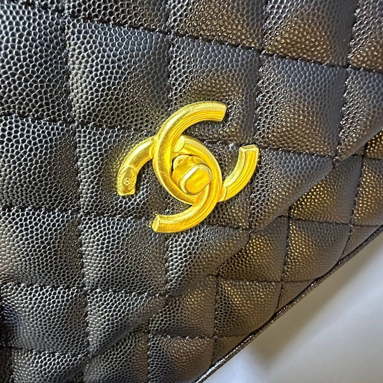 COACH NEW CAME HIGH QUALITY WITH BOX 
100 dhs🇦🇪🇦🇪

Zain295
♥️♥️♥️