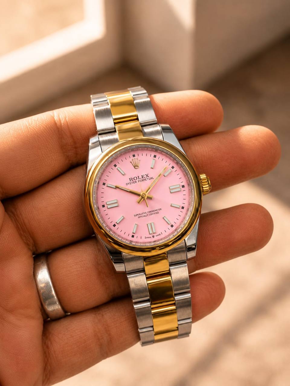 Rolex watch for ladies good quality 
160 dhs🇦🇪🇦🇪
 size 31mm

Zain59
♥️♥️♥️