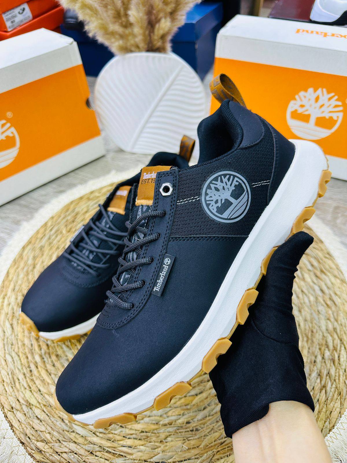 New Master
High quality 
size 40-45 
230 dhs🪙🌨️

Zain132
♥️♥️♥️