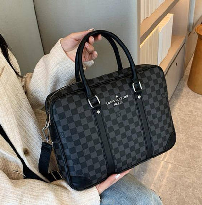 Laptop bags
90 dhs🇦🇪🇦🇪

Zain17
♥️♥️♥️