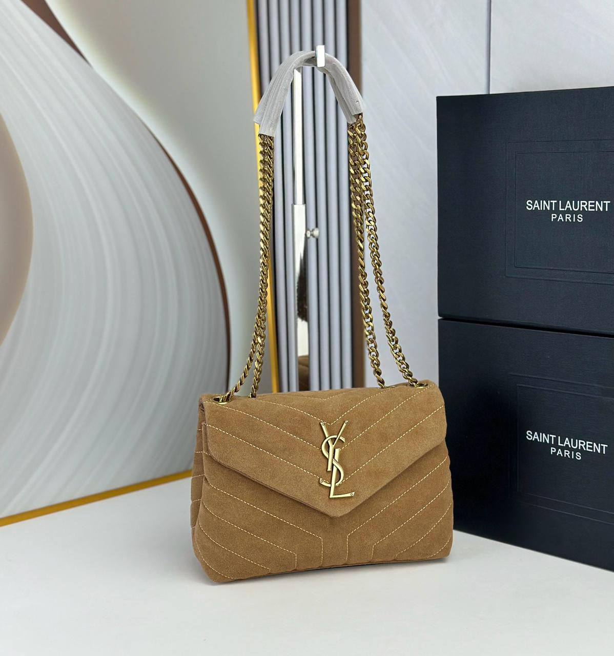 YSL
Master
24cm💕 260 dhs💓
32cm💕 270 dhs💓

Zain228
♥️♥️♥️