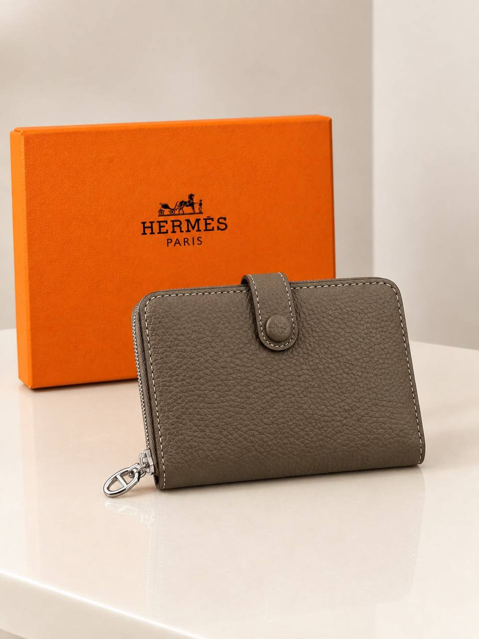 NEW COLLECTION👌🏻
HERMES WALLET  ❤‍🔥
 MASTER Quality👑With Original Packaging👌🏻


For Price 👇 WhatsApp✅
0568585901 
0507557372
0552275751 Owner Zain 👌

Zain329
♥️♥️♥️