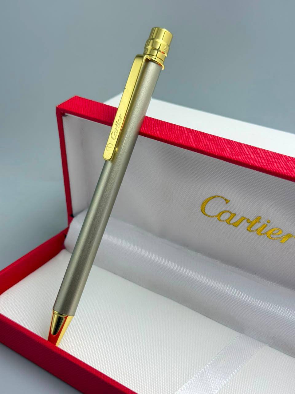 CARTIER PEN 🖊
*60 dhs✅ WITH MASTER BOX*
*40 dhs✅ WITH NORMAL BOX*

Zain29
♥️♥️♥️