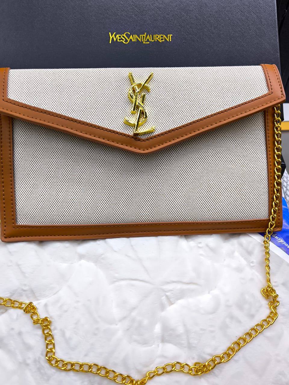 YSL

 with box 

80 dhs🇦🇪🇦🇪🇦🇪

Zain215
♥️♥️♥️