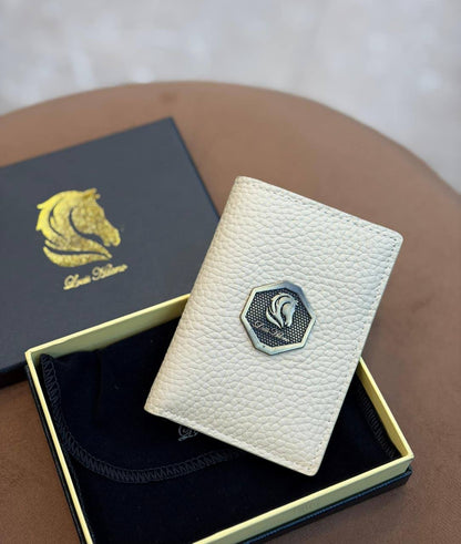 Louis Hilano wallet master quality with box and paper bag 
105 dhs🌺

Zain59
♥️♥️♥️