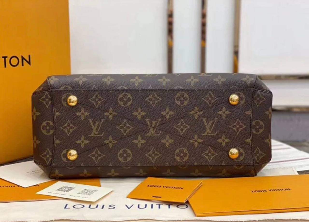 LV
 GOOD QUALITY 
100 dhs✅

Zain39
♥️♥️♥️