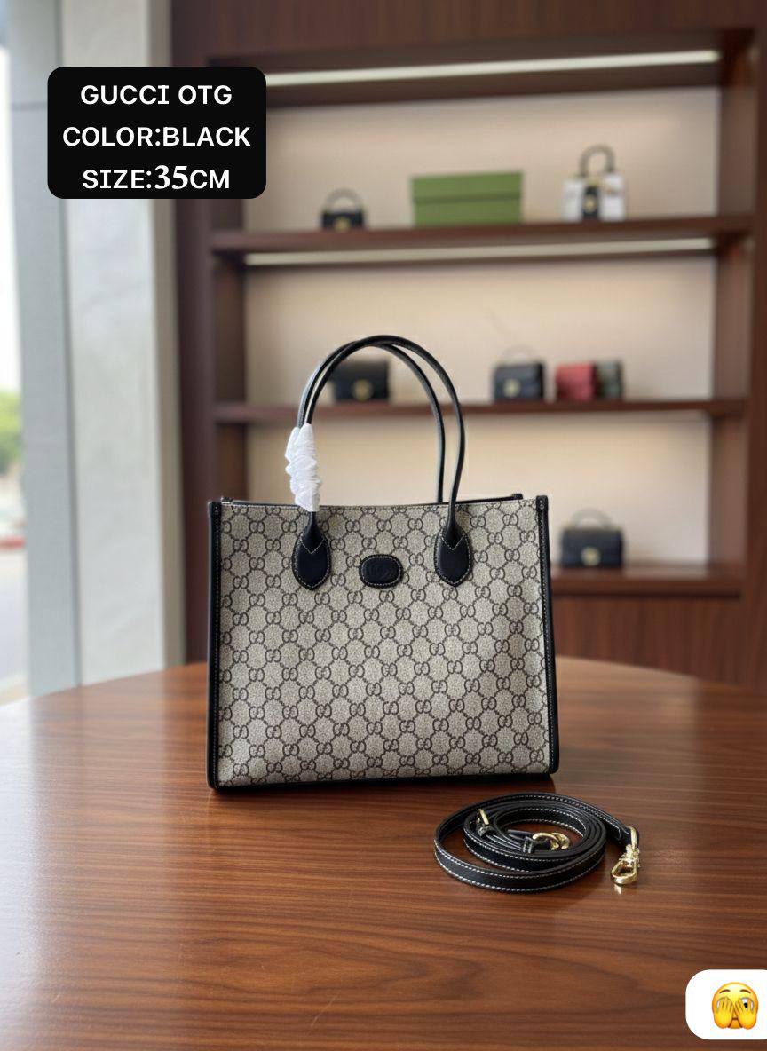 Gucci ᴛᴏᴛᴇ ʙᴀɢ/ᴘᴏᴜᴄʜ
sʜᴏᴜʟᴅᴇʀ ʙᴀɢ
ʟᴇᴀᴛʜᴇʀ
sɪᴢᴇ:𝟑𝟔ᴄᴍ
100 dhs✅

Zain56
♥️♥️♥️