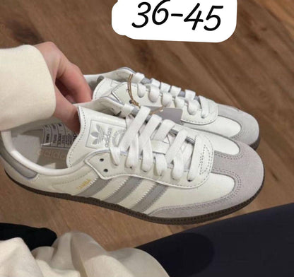 Adidas
Good quality 
100 dhs✅

Zain138
♥️♥️♥️