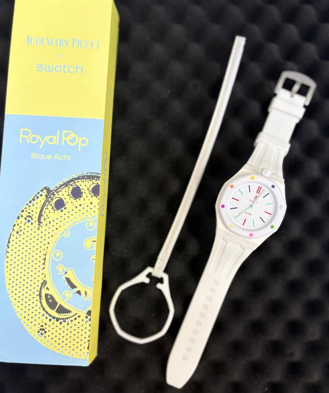 AP swatch with straps
 offer price 
55 dhs🇦🇪🇦🇪

Zain08
♥️♥️♥️