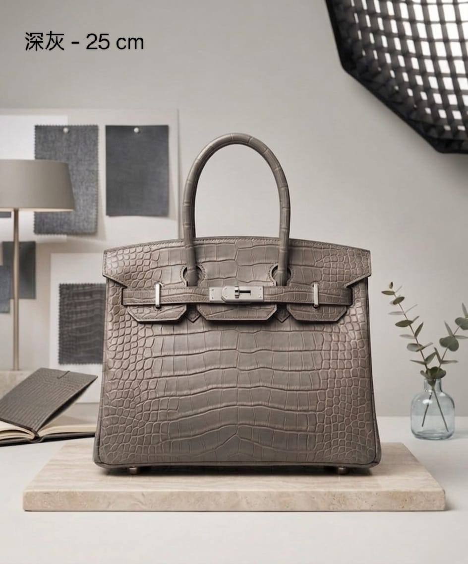 HERMES ʙɪʀᴋɪɴ
ᴄʀᴏᴄᴏᴅɪʟᴇ ʟᴇᴀᴛʜᴇʀ
sɪʟᴠᴇʀ ʜᴀʀᴅᴡᴀʀᴇ
ᴡɪᴛʜ ʟᴏɴɢ ʙᴇʟᴛ sᴛʀᴀᴘ
sɪᴢᴇ: 25 cm

120 dhs🇦🇪🇦🇪

Zain31
♥️♥️♥️
