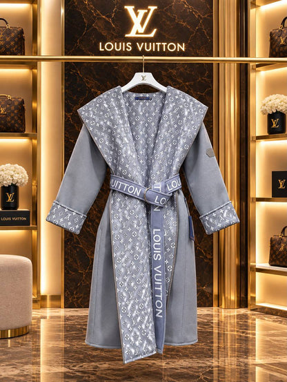 *New collections*                                                LOUIS VUITTON

Super Master quality

Sizes: S M L XL

590 dhs🇦🇪🇦🇪🇦🇪

Zain308
♥️♥️♥️