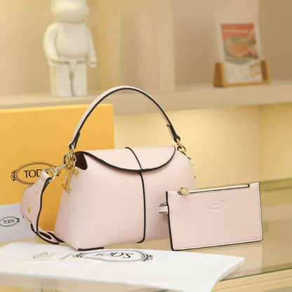 TODS
100 dhs✅
Size20cm
With box
Good quality

Zain219
♥️♥️♥️