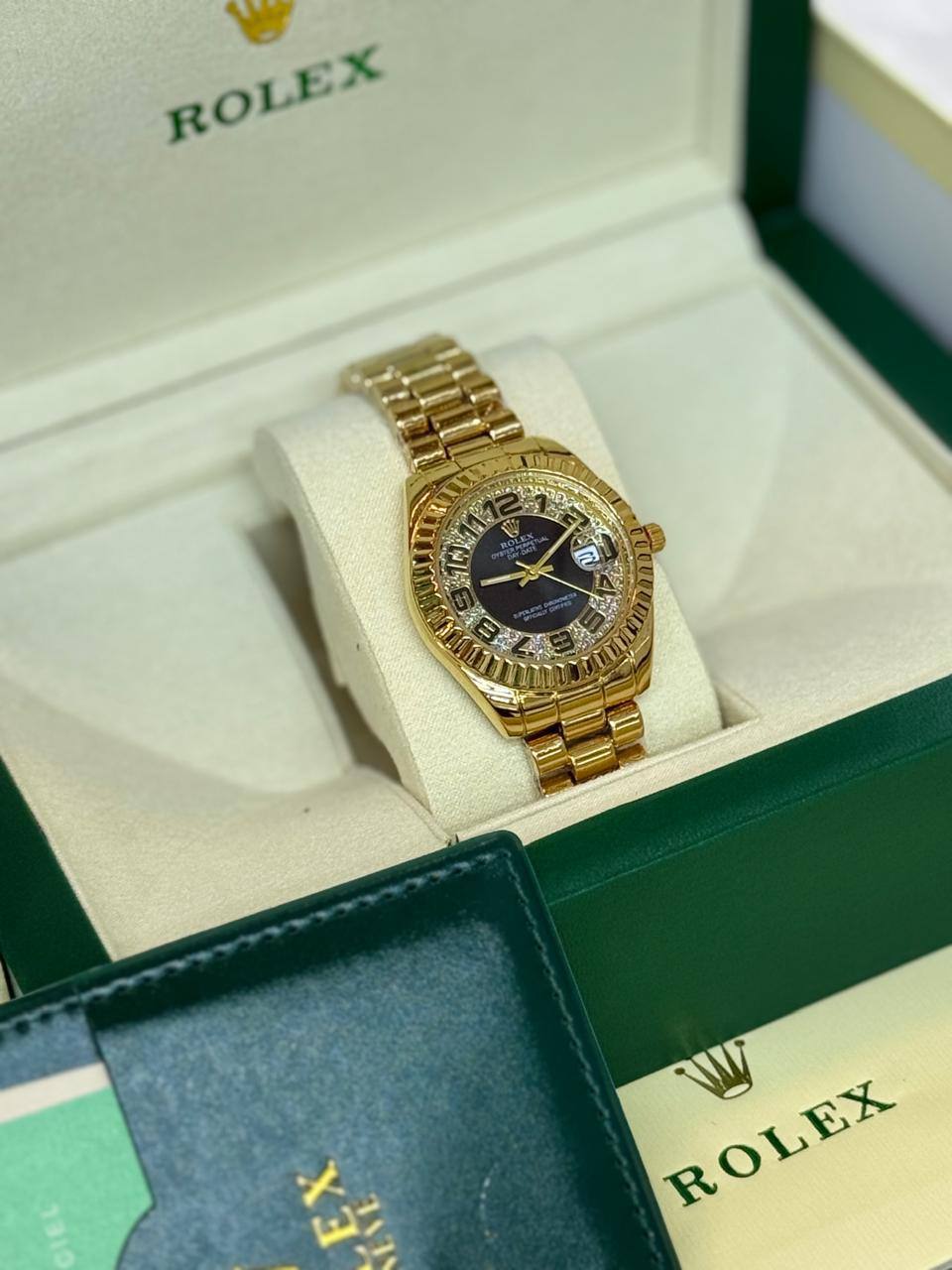ROLEX 🆕 LADIES 
GOOD QUALITY 💯
60 dhs🪙💕

Zain133
♥️♥️♥️