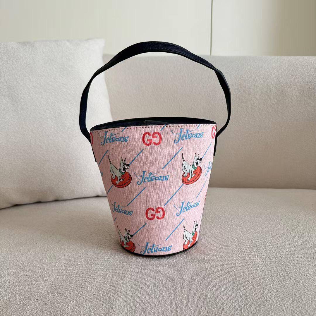 Gucci 
Super master quality 😍
300 dhs✅

Zain261
♥️♥️♥️