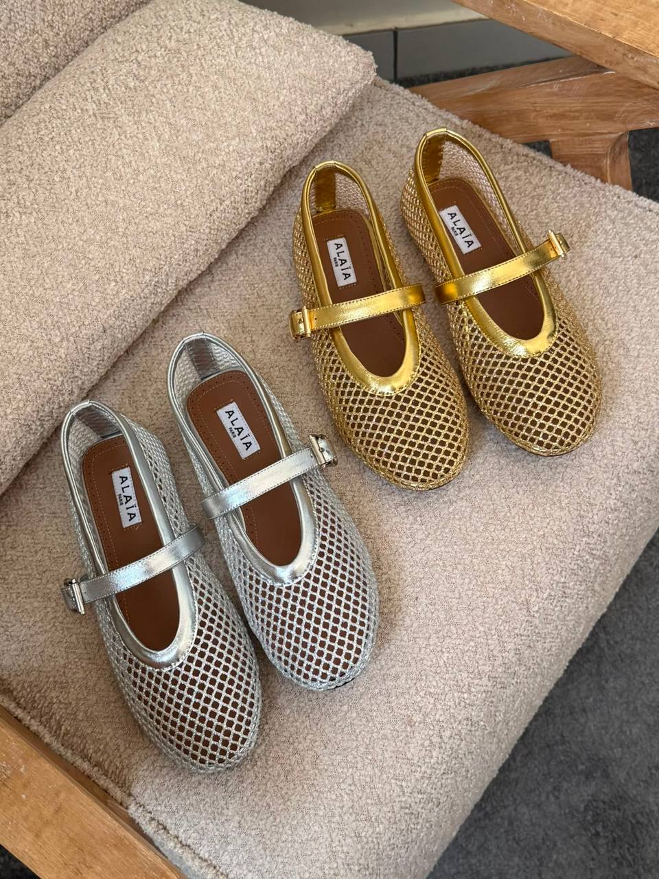 ALAIA 🩵
✨ Super Master
✨ 𝐒𝐢𝐳𝐞𝐬: 𝟑𝟔 — 𝟒𝟏
450 dhs💛

Zain298
♥️♥️♥️