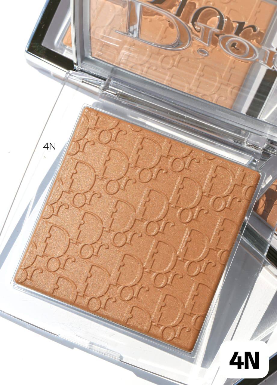 DIOR COMPACT POWDER 
45 dhs🪙💕

Zain01
♥️♥️♥️